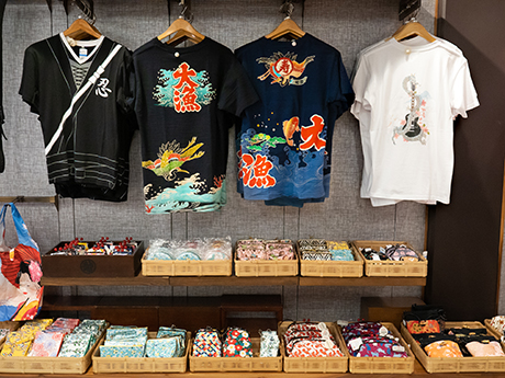 三越ショップ: 時代の調和